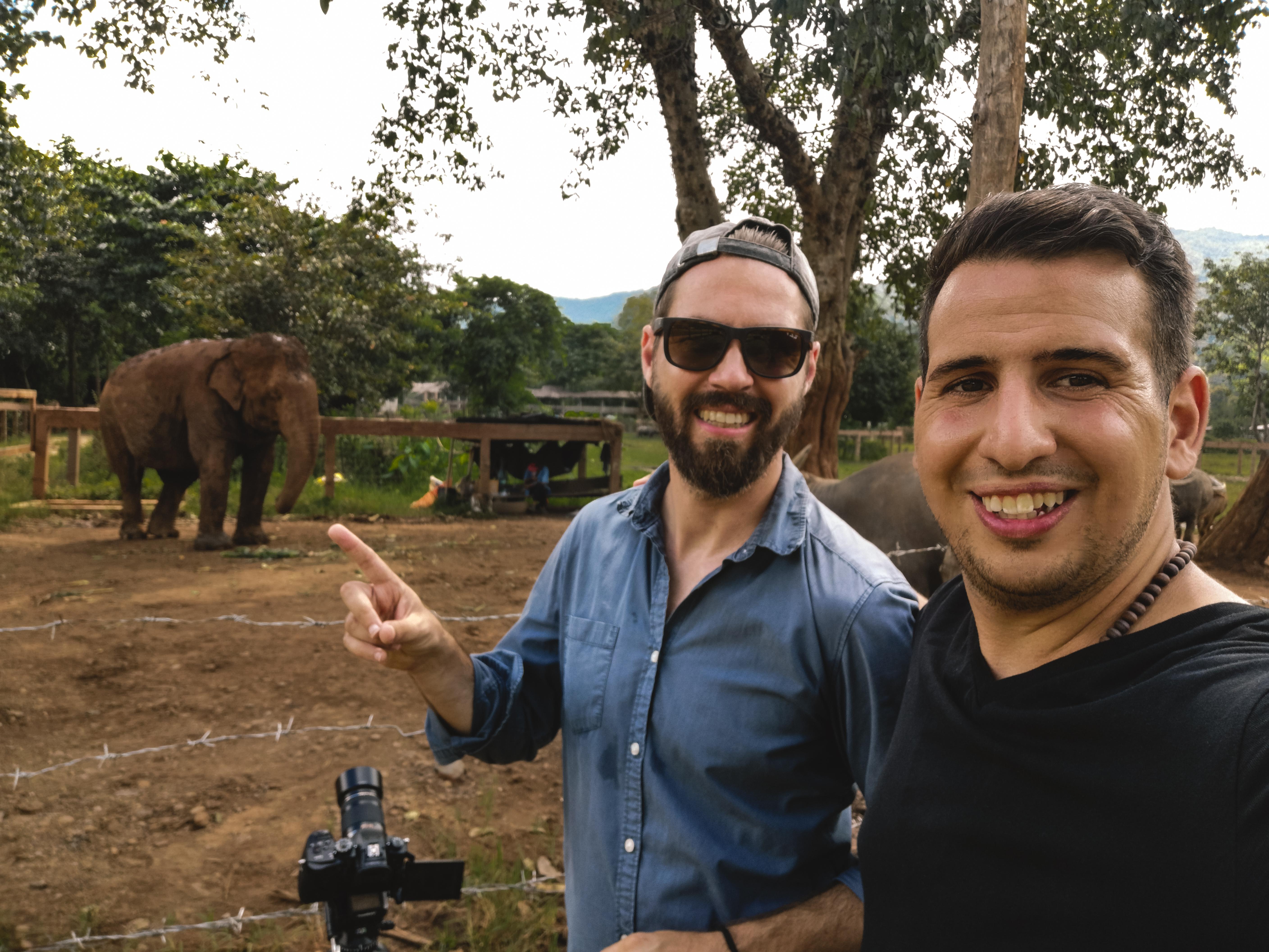 „A boldogság már az elefánt szemében is látható”