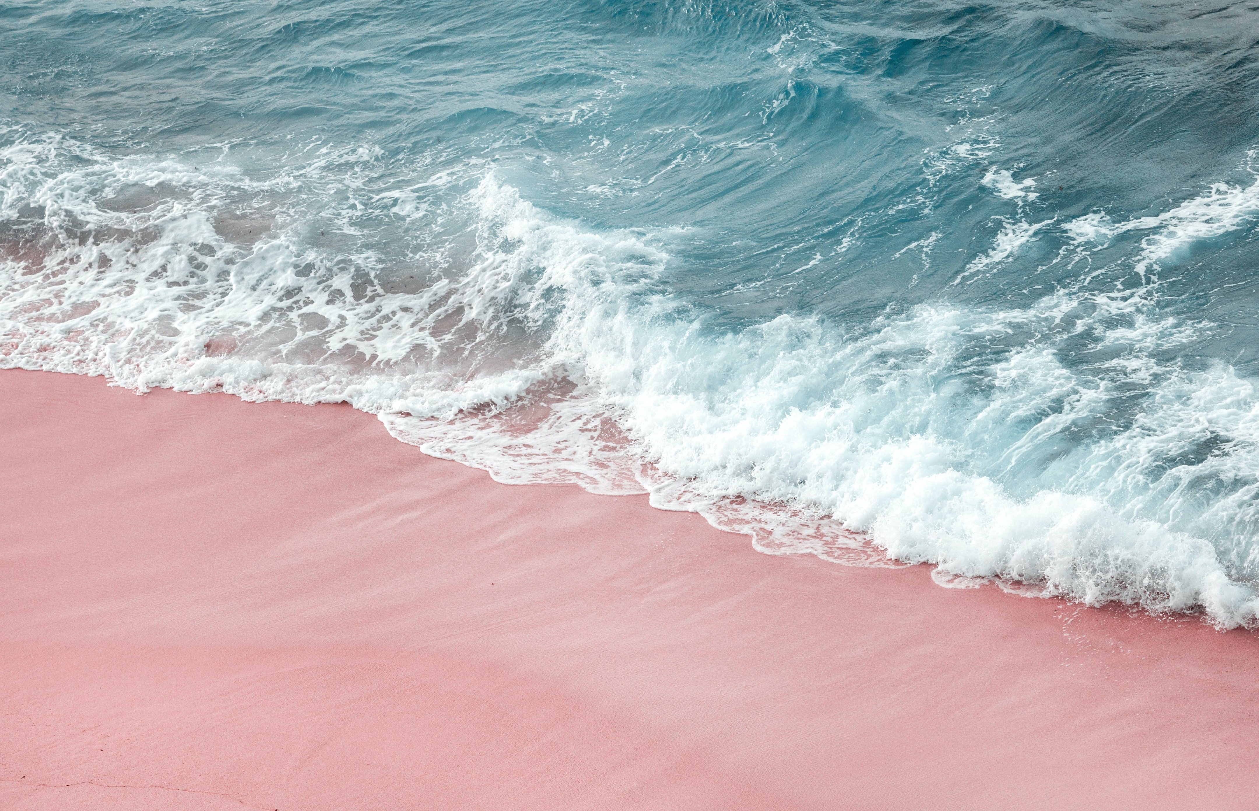 Bolygónk 10 legszebb pink tengerpartja