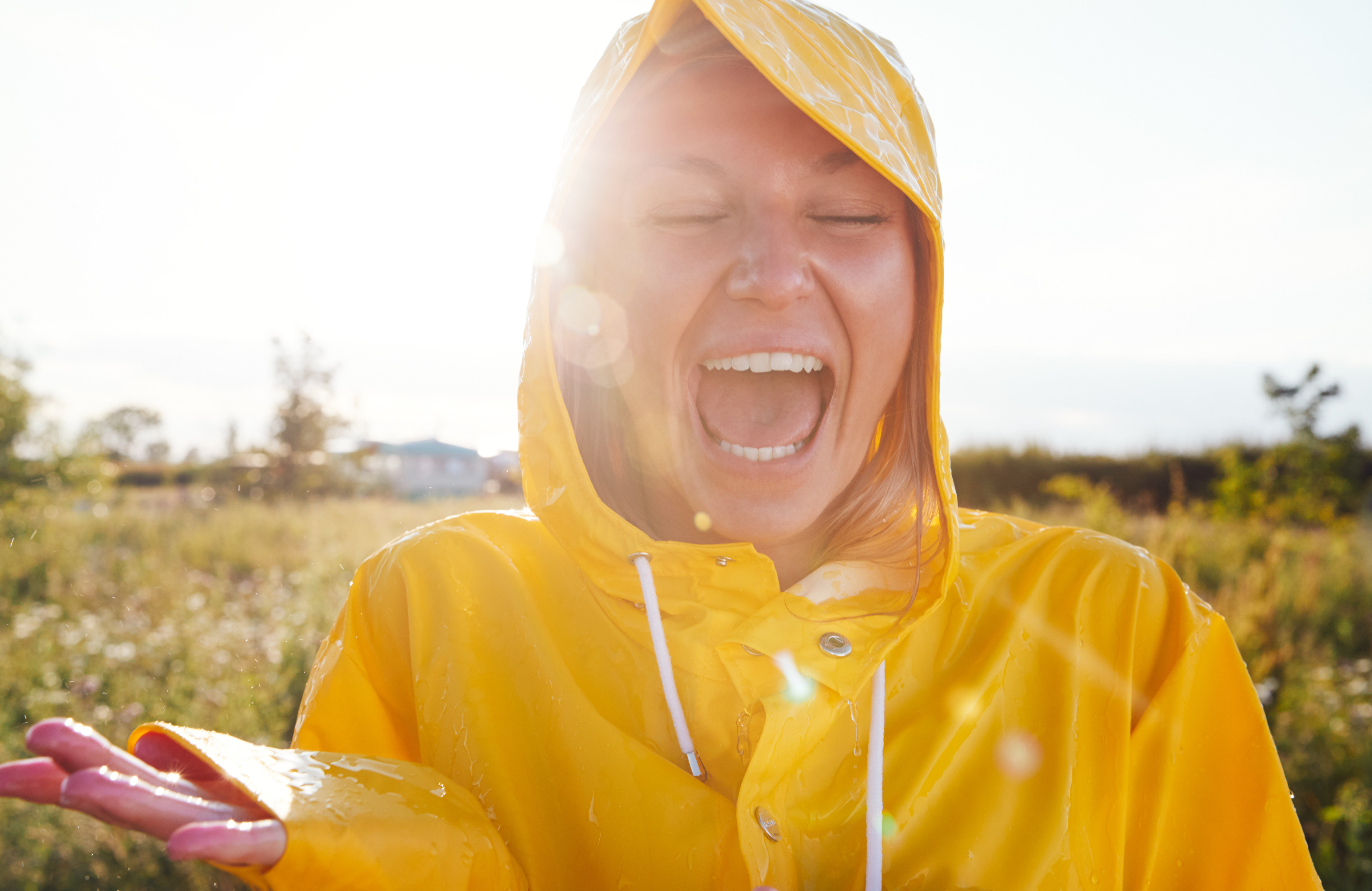 Ha ősz, akkor vízálló, kompakt túrakiegészítőkre lesz szükségünk!