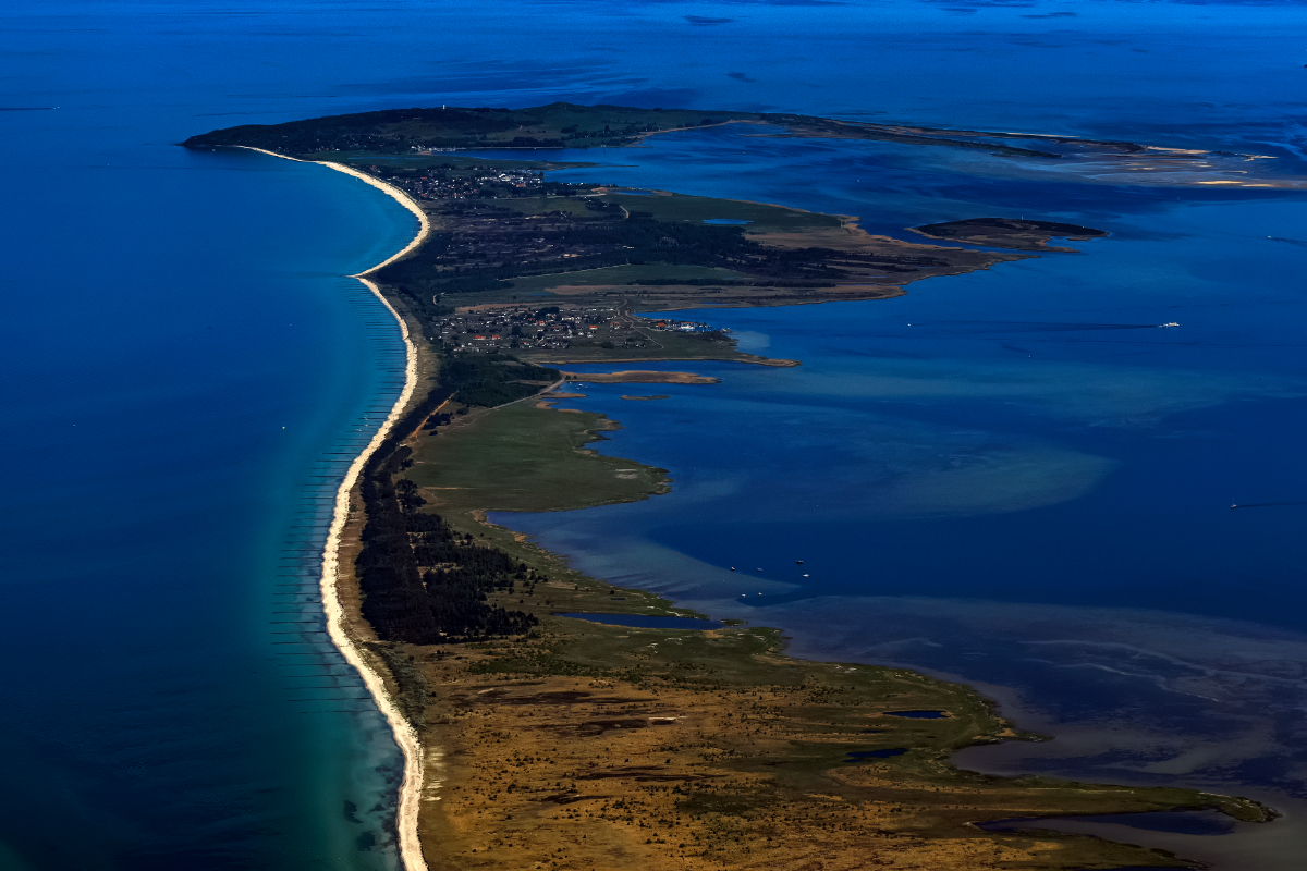Az ismeretlen német sziget, ami tele van elhagyatott strandokkal