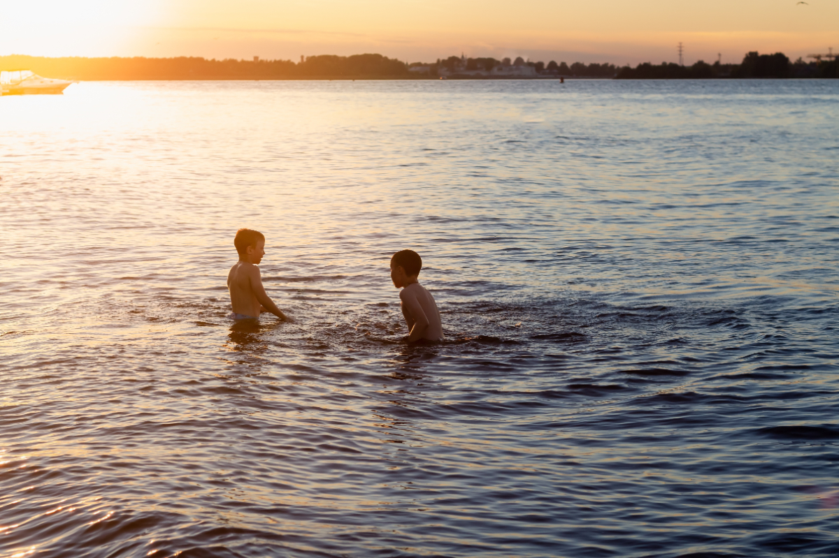 Anglia kristálytiszta tava kevesebb mint egy órára Londontól