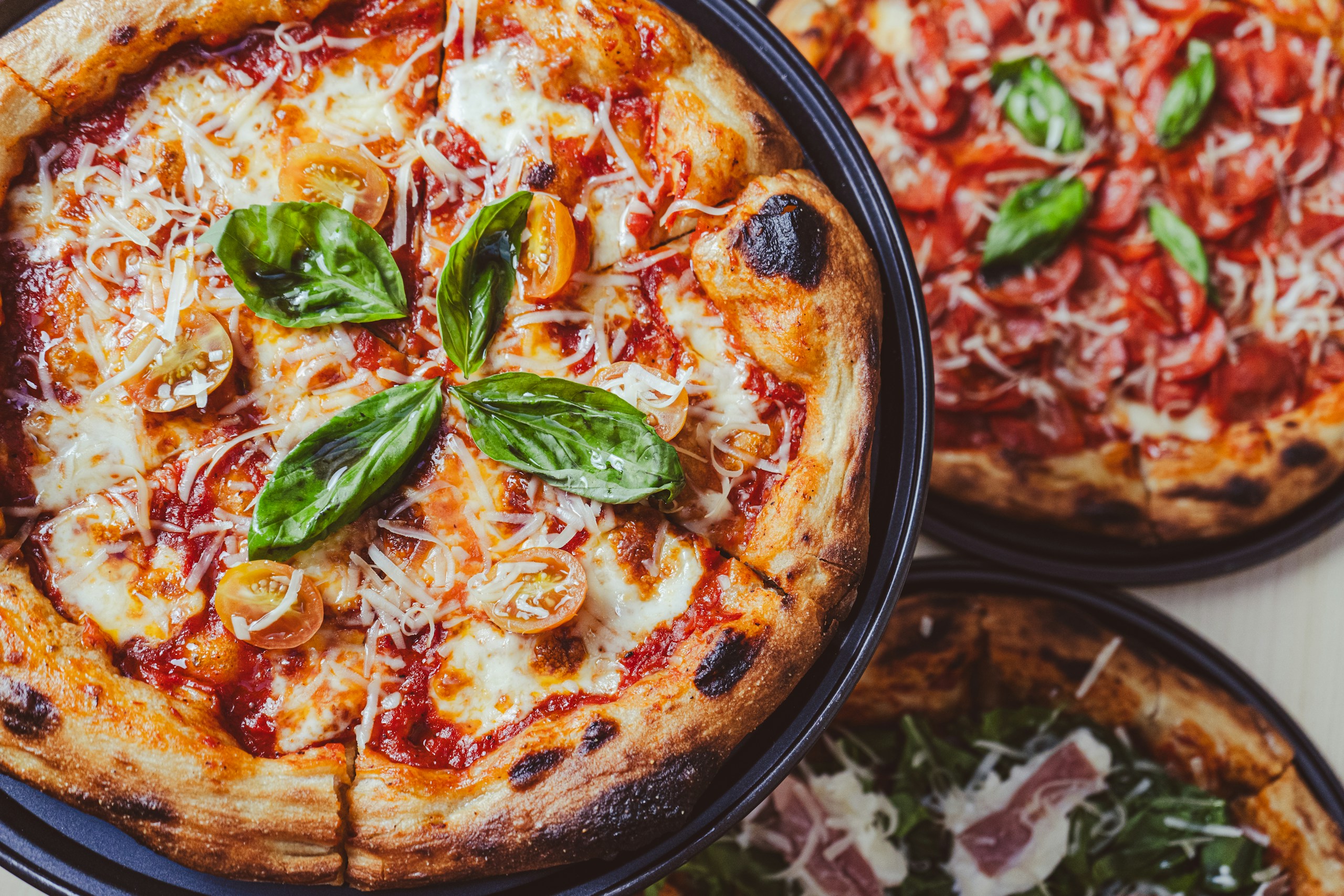 Díjazták az olaszok Európa pizzériáit, egy magyar hely is bejutott a legjobbak közé