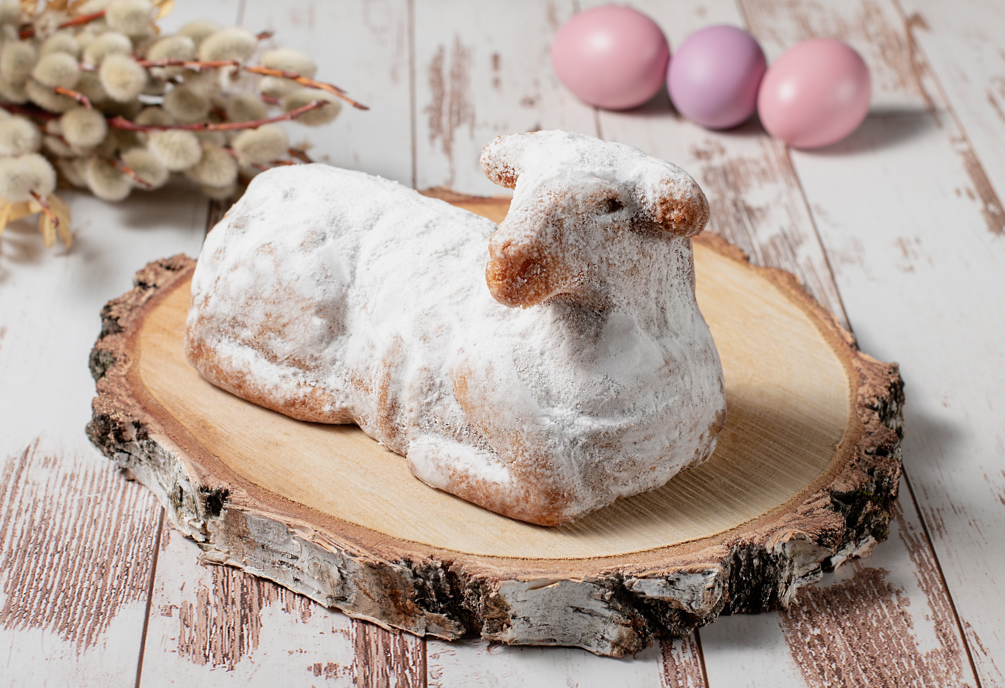 Báránytorta, keresztes kalács: ilyen ételekkel ünneplik a húsvétot Európában