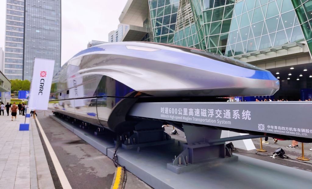 Már az 1000 km/h-s sebességgel kacérkodik a kínai mágnesvonat