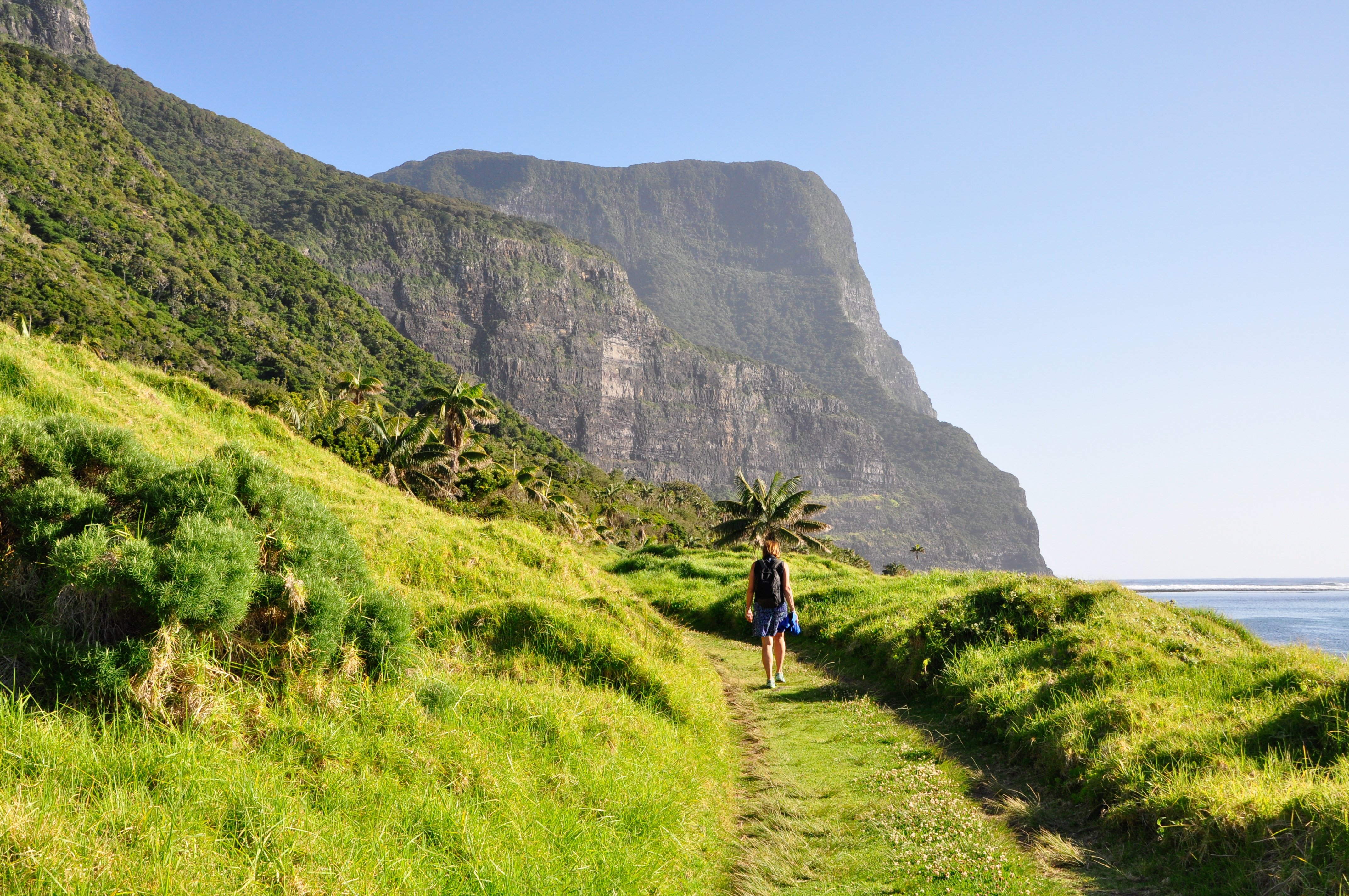 A vadregényes ausztrál sziget, amit egyszerre csak 400 turista látogathat meg