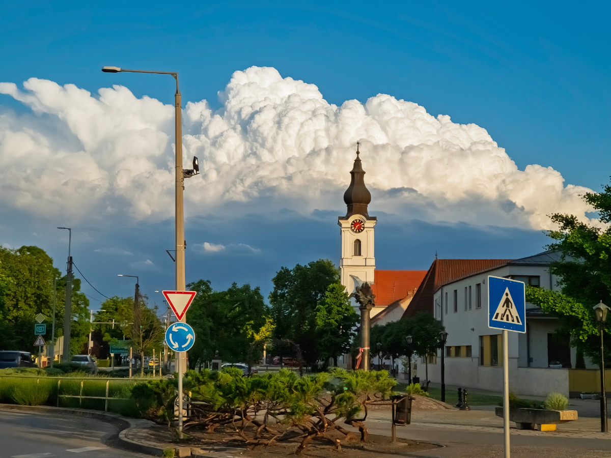 Tornádó pusztított egy magyar kisvárosban