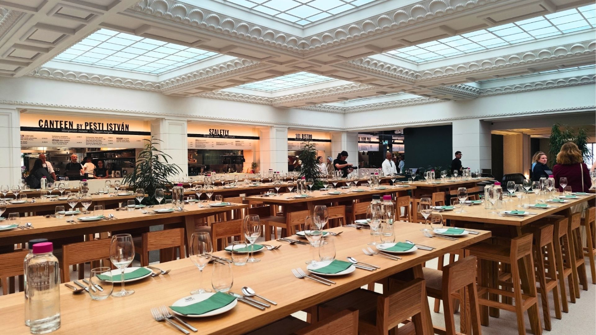 Bemutatkozott Budapest új gasztropiaca: mit és mennyiért kóstolhatunk a Time Out Marketen?