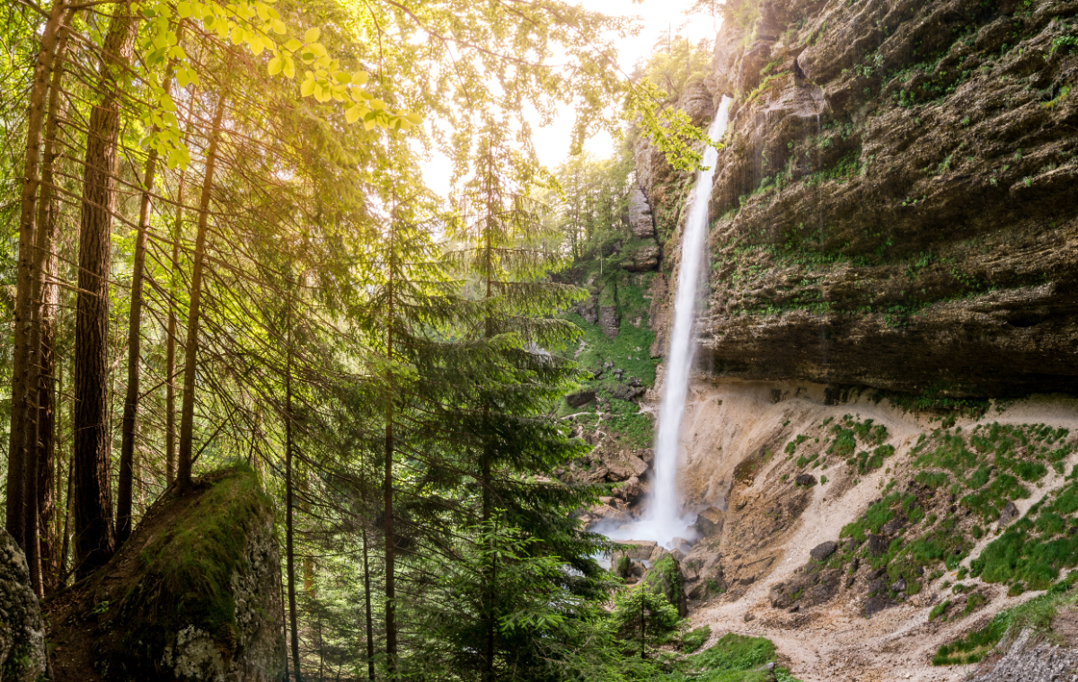 6 mesés hely Szlovéniában, ahol ősszel vízesések és szurdokok között túrázhatsz