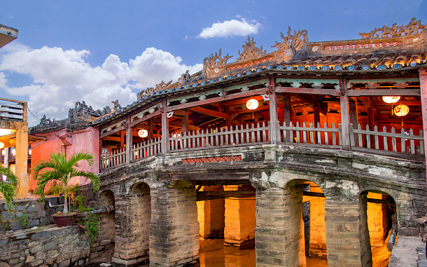 Pinglabel/Shutterstock