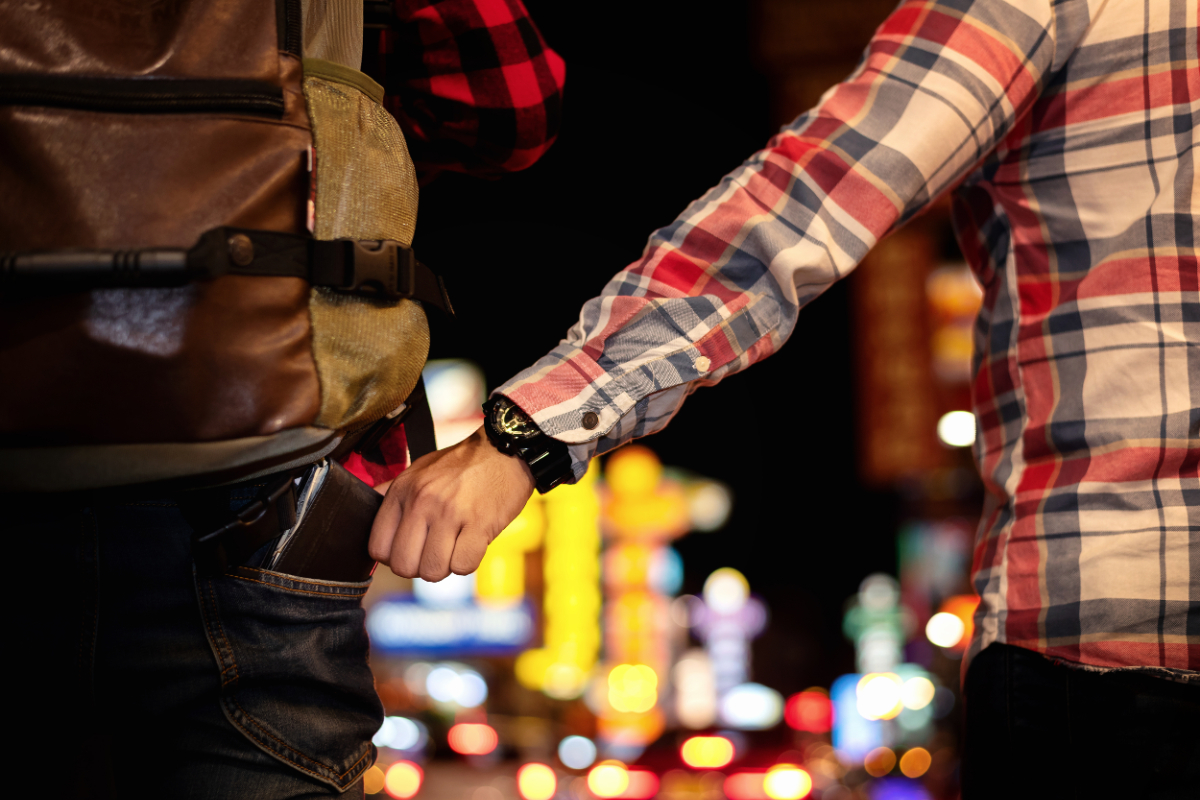 Ha ezt látod magad körül, légy óvatos: így dolgoznak a zsebtolvajok