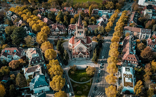 Karim Imanuel Fox, Unsplash