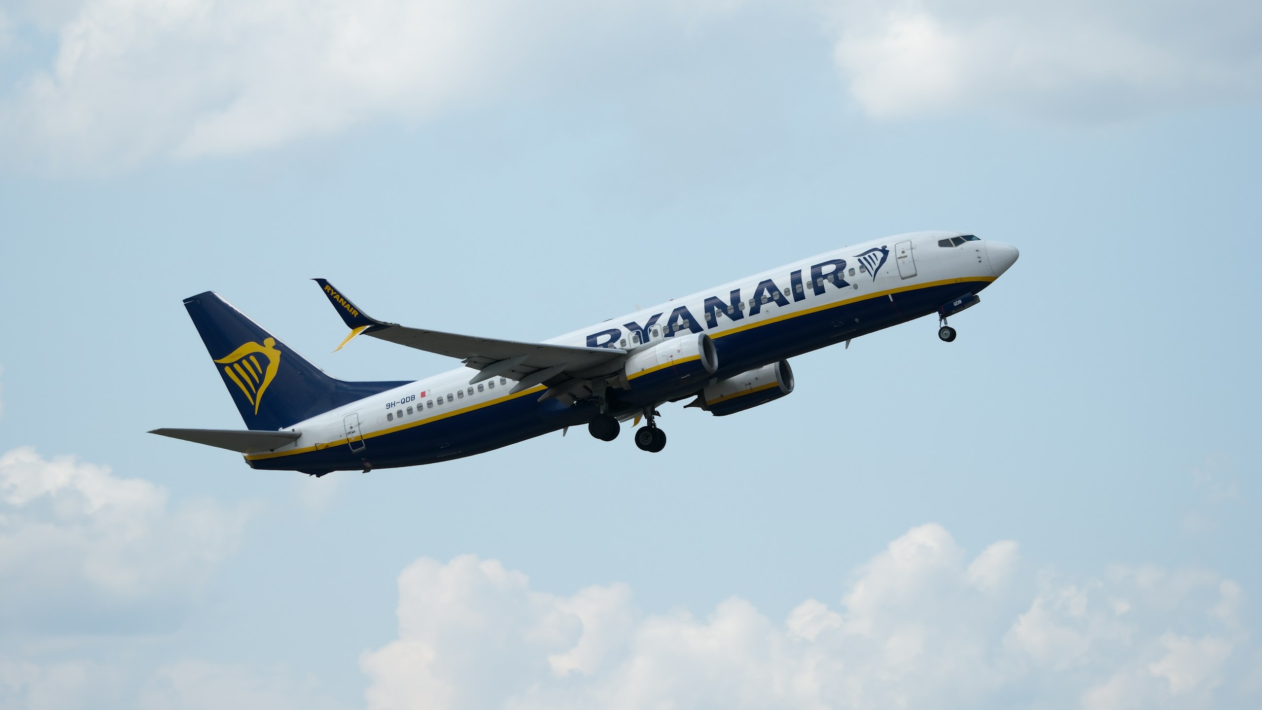 Háromnapos villámakciót hirdetett a Ryanair