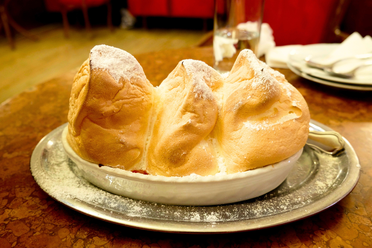 Egy apró hiba, és összeesik: ezért olyan kényes desszert a salzburgi galuska