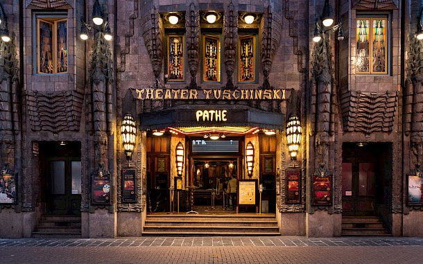 Matt Rakowski, Shutterstock