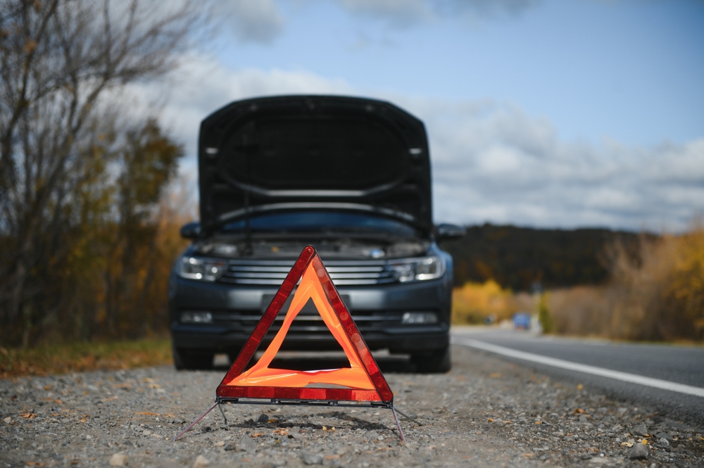 Nem a motor a fő gond: ezért hívnak segítséget a legtöbbször az autósok