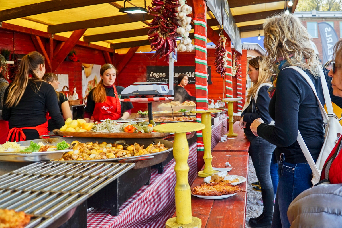 Különös néven terjed a világban ez a magyar klasszikus: mi az a Drakula gulyás?
