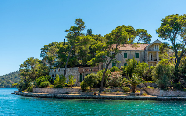 trabantos, Shutterstock