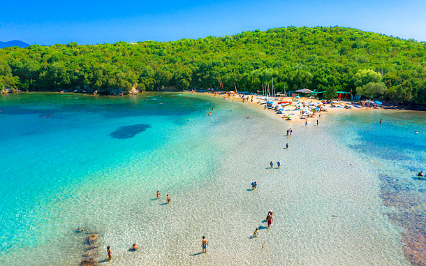 Georgios Tsichlis, Shutterstock