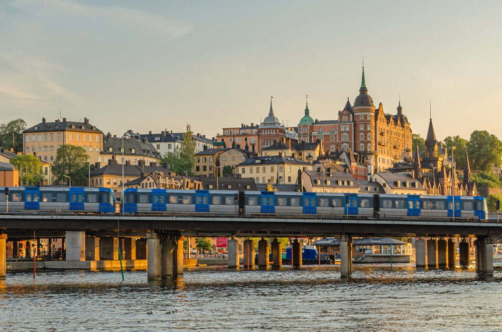 Vonattal Stockholmig: 8 napos útiterv Budapestről, négy fővároson át