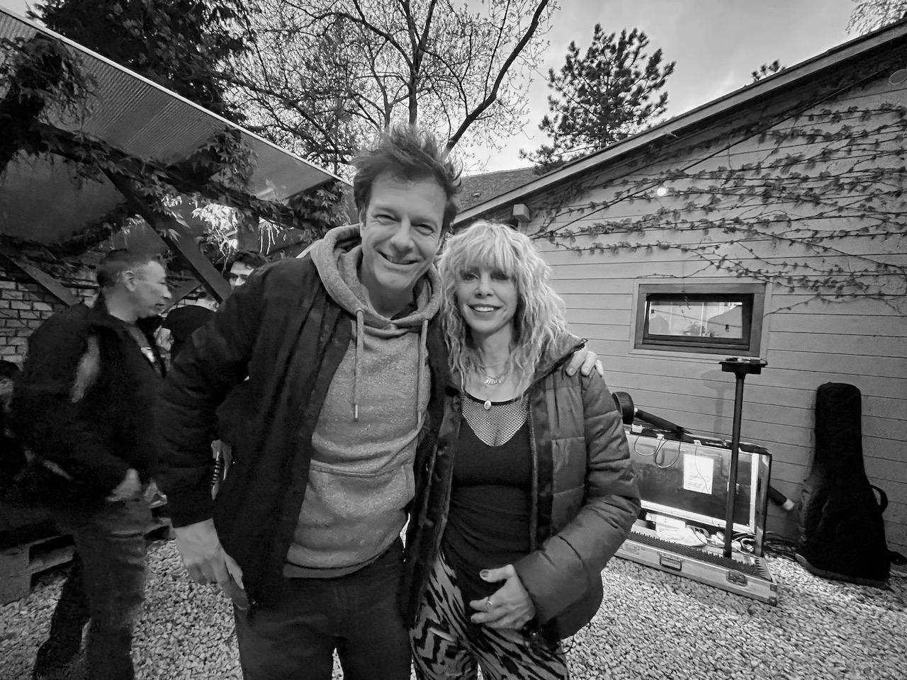 „NEKEM A SZÍNPAD AZ IGAZI UTAZÁS”