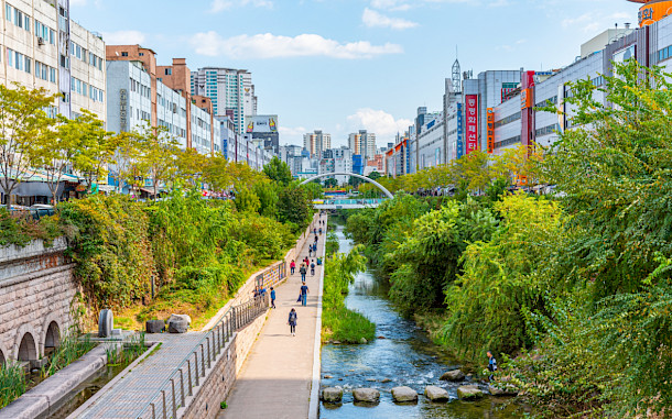 trabantos, Shutterstock