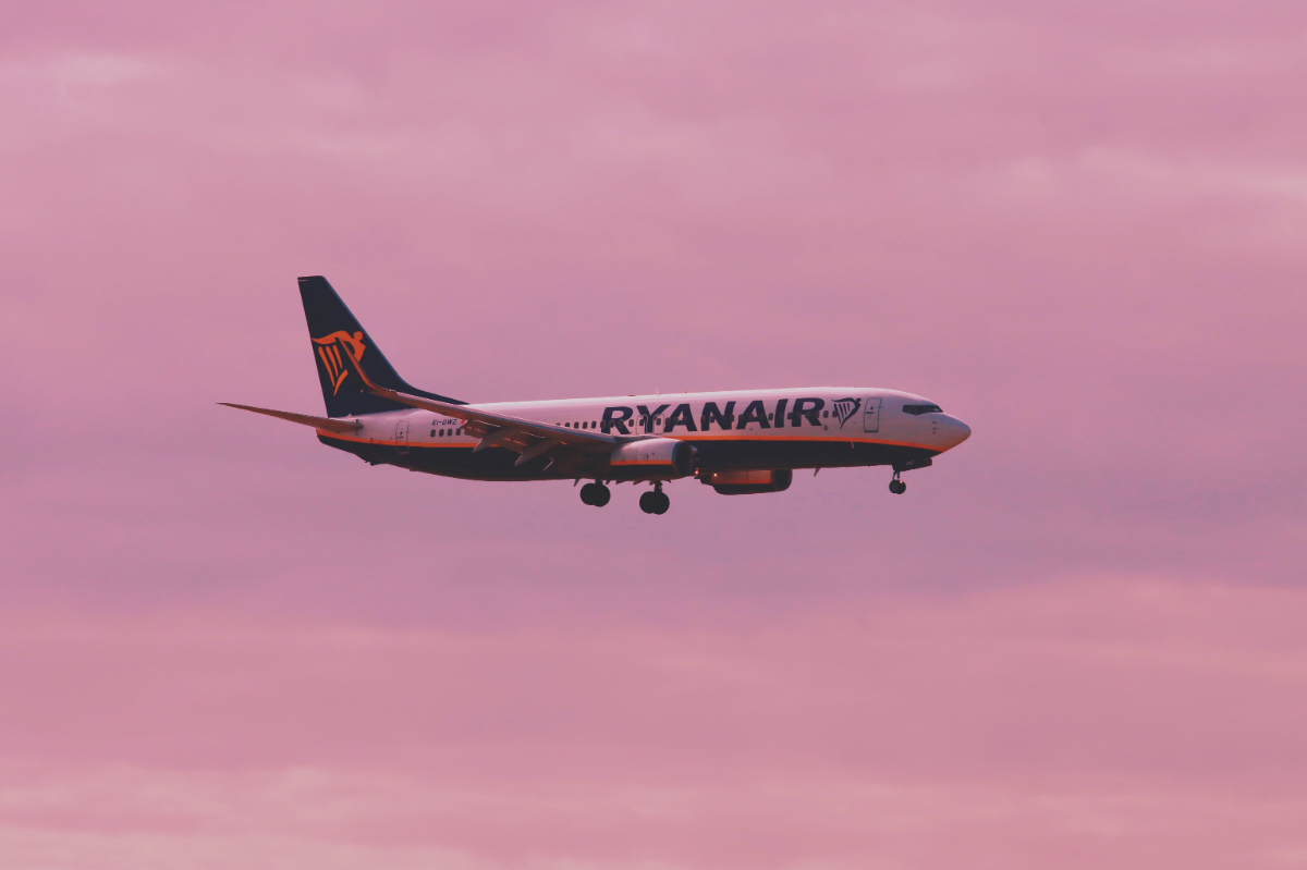 12 órás rémálom a Ryanair Tiranába tartó járatán
